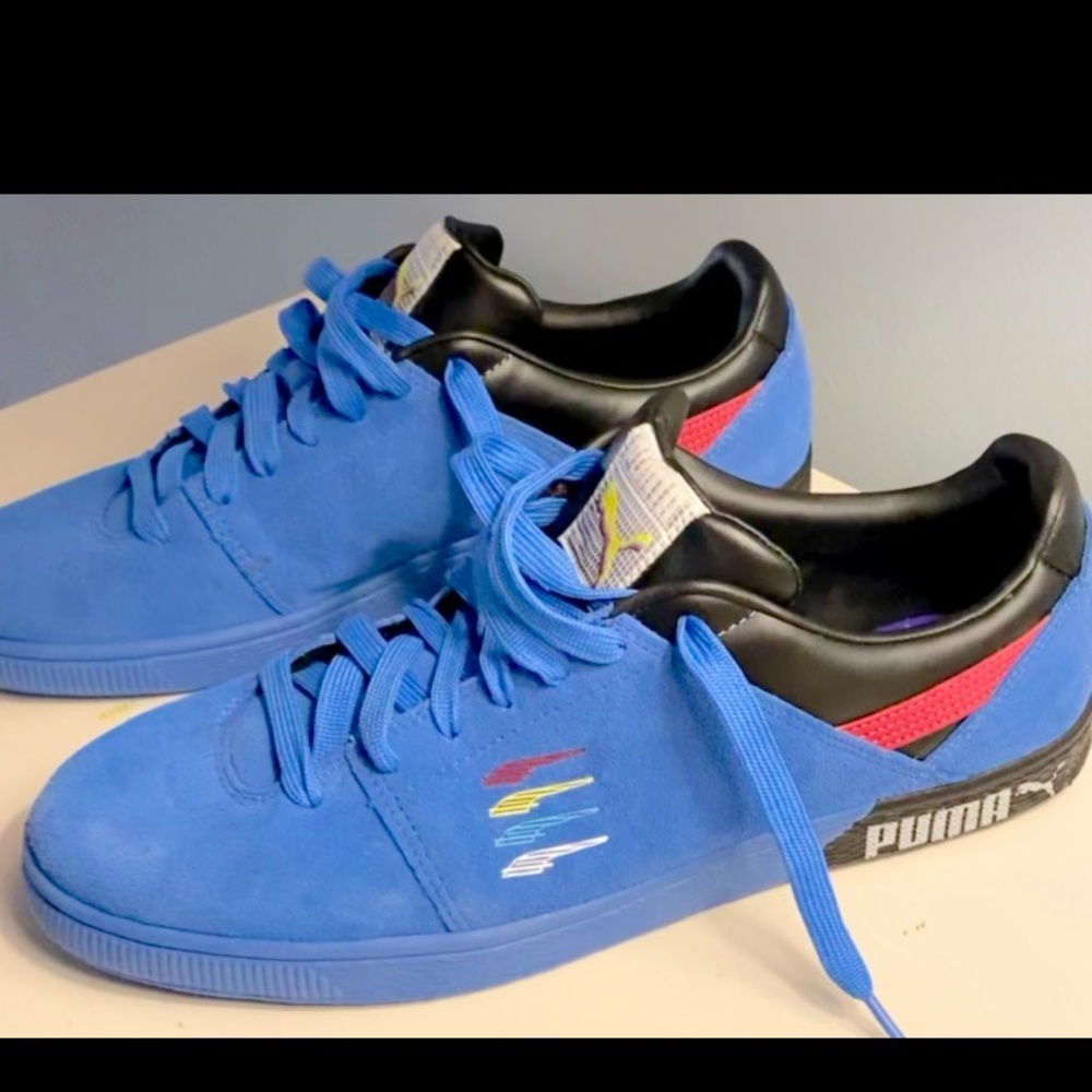 PUMA Suede AD F9DBD 374641-01 Mens size 11